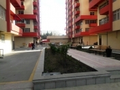 Satılır 3 otaqlı 136 m2 yeni tikili 8 km