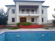 Satılır 6 otaqlı 300 m2 villa Şüvəlan