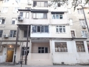 Satılır 1 otaqlı 35 m2 köhnə tikili Hüseyn Cavid parkı