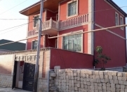 Satılır 6 otaqlı 240 m2 həyət evi Xırdalan