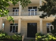 İcarəyə verilir 7 otaqlı 300 m2 bağ evi Novxanı