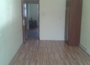 Satılır 3 otaqlı 170 m2 köhnə tikili Şəki