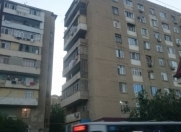 Satılır 2 otaqlı 55 m2 köhnə tikili Həzi Aslanov