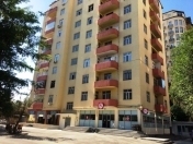 Satılır 3 otaqlı 130 m2 yeni tikili 8 mkr