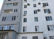 Satılır 3 otaqlı 75 m2 köhnə tikili 1 mkr