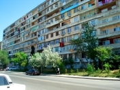 Satılır 4 otaqlı 110 m2 köhnə tikili Neapol dairəsi