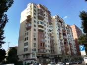 Satılır 3 otaqlı 127 m2 yeni tikili 8 mkr