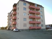 İcarəyə verilir 3 otaqlı 120 m2 yeni tikili Gəncə