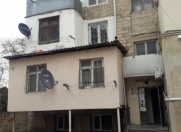 Satılır 4 otaqlı 86 m2 köhnə tikili Gəncə