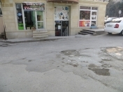 Satılır 6 otaqlı 200 m2 obyekt Elmlər Akademiyası m.