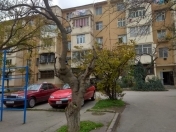 Satılır 1 otaqlı 35 m2 köhnə tikili Elmlər Akademiyası m.