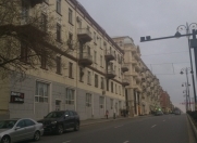 Satılır 2 otaqlı 60 m2 köhnə tikili Tibb Universiteti