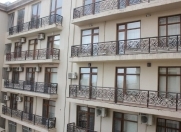 Satılır 3 otaqlı 105 m2 yeni tikili Axundov bağı