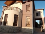 Satılır 5 otaqlı 400 m2 həyət evi Buzovna