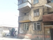 Satılır 1 otaqlı 35 m2 köhnə tikili Qara Qarayev m.