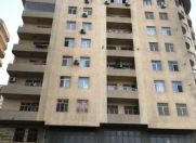 Satılır 2 otaqlı 60 m2 yeni tikili İnşaatçılar m.