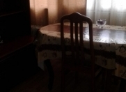 Satılır 2 otaqlı 45 m2 köhnə tikili Gənclik m.