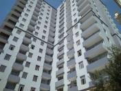 Satılır 1 otaqlı 40 m2 yeni tikili İnşaatçılar m.