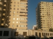 Satılır 2 otaqlı 70 m2 yeni tikili Nərimanov heykəli