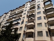 Satılır 4 otaqlı 200 m2 yeni tikili Gənclik m.