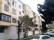 Satılır 2 otaqlı 55 m2 köhnə tikili 5 mkr