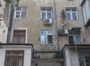 İcarəyə verilir 1 otaqlı 35 m2 köhnə tikili İnşaatçılar m.