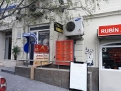 Satılır 4 otaqlı 250 m2 obyekt Mərkəzi Univermaq