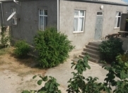 Satılır 3 otaqlı 90 m2 həyət evi Buzovna