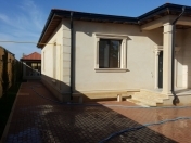 Satılır 4 otaqlı 200 m2 bağ evi Fatmayı