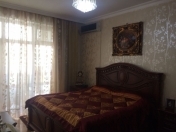 Satılır 2 otaqlı 86 m2 yeni tikili Nəriman Nərimanov m.
