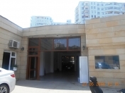 İcarəyə verilir 5 otaqlı 500 m2 obyekt Şah İsmayıl Xətai m.
