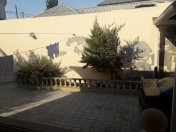 İcarəyə verilir 3 otaqlı 100 m2 həyət evi Biləcəri