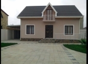 Satılır 4 otaqlı 160 m2 bağ evi Novxanı