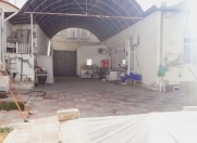 Satılır 4 otaqlı 6 m2 həyət evi Gəncə