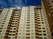 Satılır 3 otaqlı 90 m2 yeni tikili İnşaatçılar m.