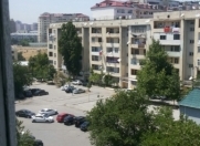 Satılır 4 otaqlı 100 m2 köhnə tikili Gənclik m.