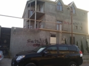 Satılır 8 otaqlı 300 m2 villa Y.Ramana