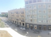 Satılır 4 otaqlı 100 m2 yeni tikili Sahil m.