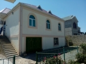 Satılır 4 otaqlı 240 m2 həyət evi Qala