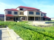 Satılır 15 otaqlı 1700 m2 villa Şüvəlan