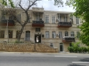 Satılır 1 otaqlı 20 m2 köhnə tikili İçəri Şəhər m.