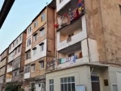 Satılır 4 otaqlı 98 m2 köhnə tikili 8 km