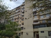 Satılır 2 otaqlı 60 m2 köhnə tikili 8 km
