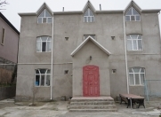 Satılır 10 otaqlı 600 m2 bağ evi Badamdar