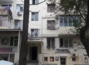 Satılır 2 otaqlı 50 m2 köhnə tikili 3 mkr