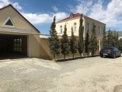 İcarəyə verilir 5 otaqlı 250 m2 həyət evi Badamdar