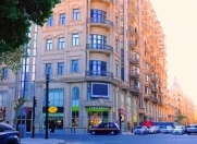 İcarəyə verilir 3 otaqlı 90 m2 köhnə tikili Sahil m.