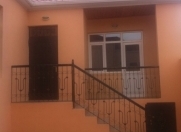 İcarəyə verilir 3 otaqlı 100 m2 həyət evi Xırdalan