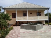 Satılır 6 otaqlı 220 m2 həyət evi Ağdaş