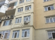 Satılır 2 otaqlı 80 m2 yeni tikili İnşaatçılar m.